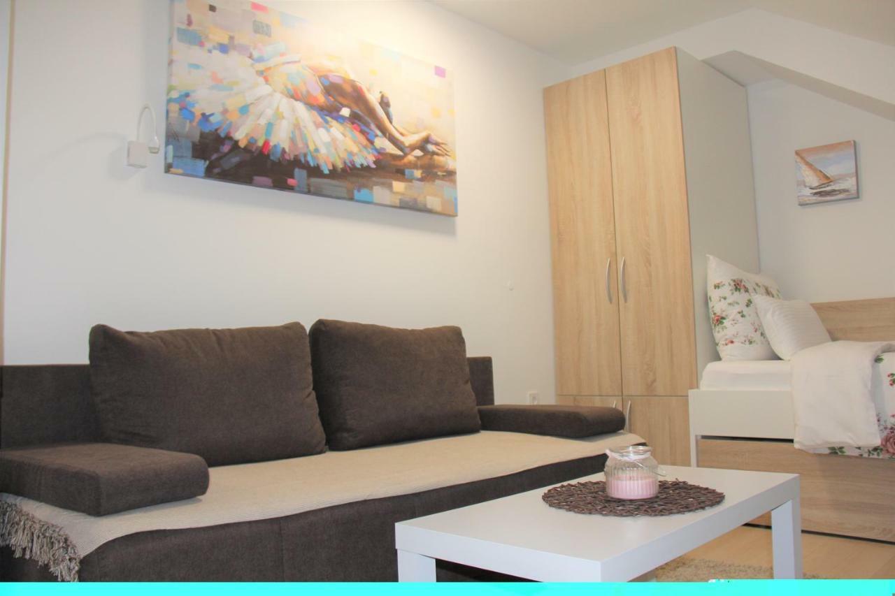 Apartments Borna 2 Zagreb Ngoại thất bức ảnh