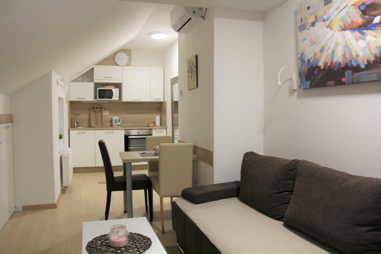 Apartments Borna 2 Zagreb Ngoại thất bức ảnh